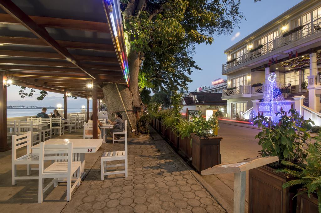 Le Bouton D'Or Boutique Hotel Thakhek Exteriör bild