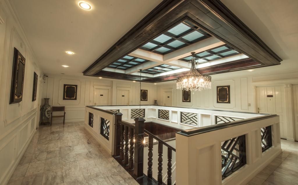 Le Bouton D'Or Boutique Hotel Thakhek Exteriör bild